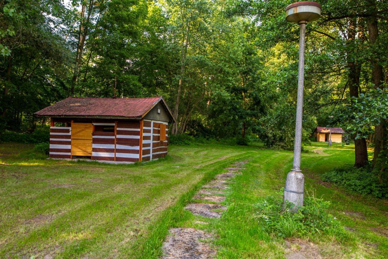 Resort Cochtan, Kemp Lazne Bohdanec Neratov Buitenkant foto